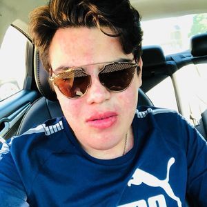 Meet your Posher, Joey